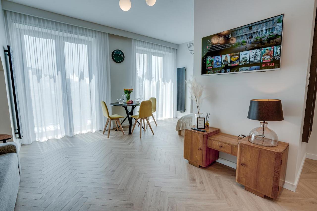 Apartament W Sercu Wroclawia, Garaz, 5Min Do Rynku Екстер'єр фото