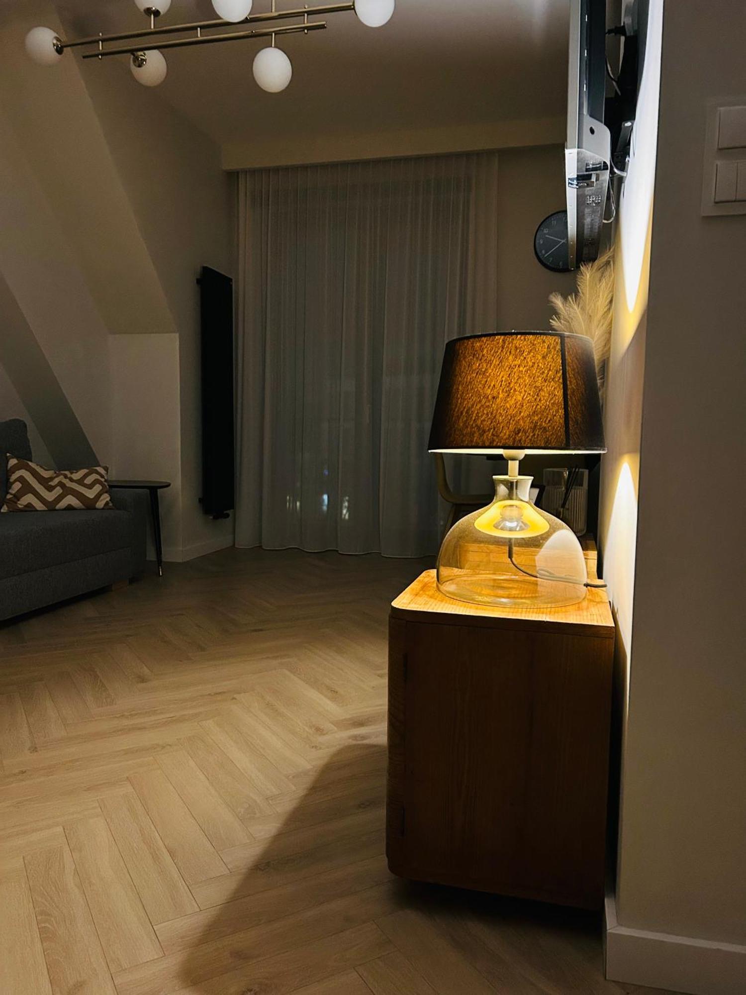 Apartament W Sercu Wroclawia, Garaz, 5Min Do Rynku Екстер'єр фото