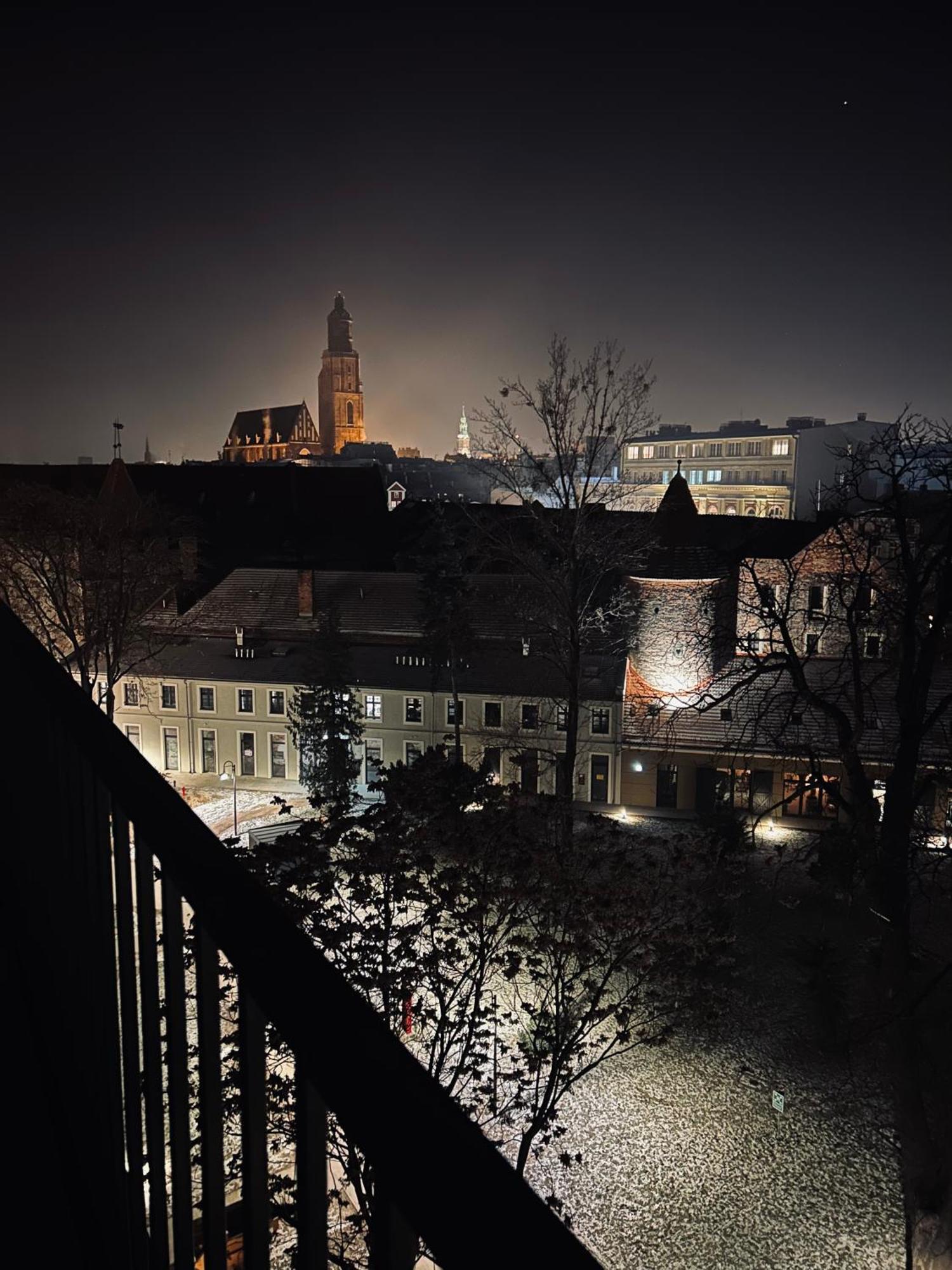 Apartament W Sercu Wroclawia, Garaz, 5Min Do Rynku Екстер'єр фото